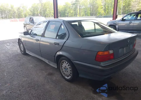 1995 BMW 325 I Automatic z USA, uszkodzony, nr VIN WBACB432XSFM22527